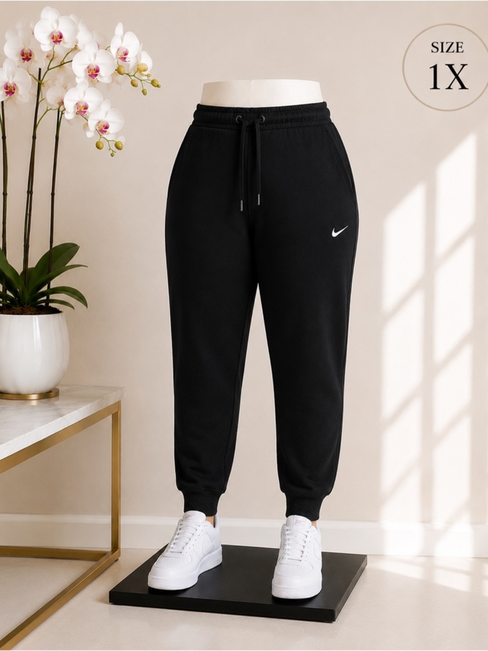 Nike Sportswear Women's Club Fleece Mid-Rise Black Joggers Plus Size 1X NEW - Picture 1 of 8